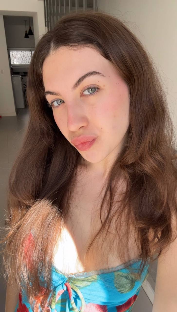 Nude girl Amber in San Francisco