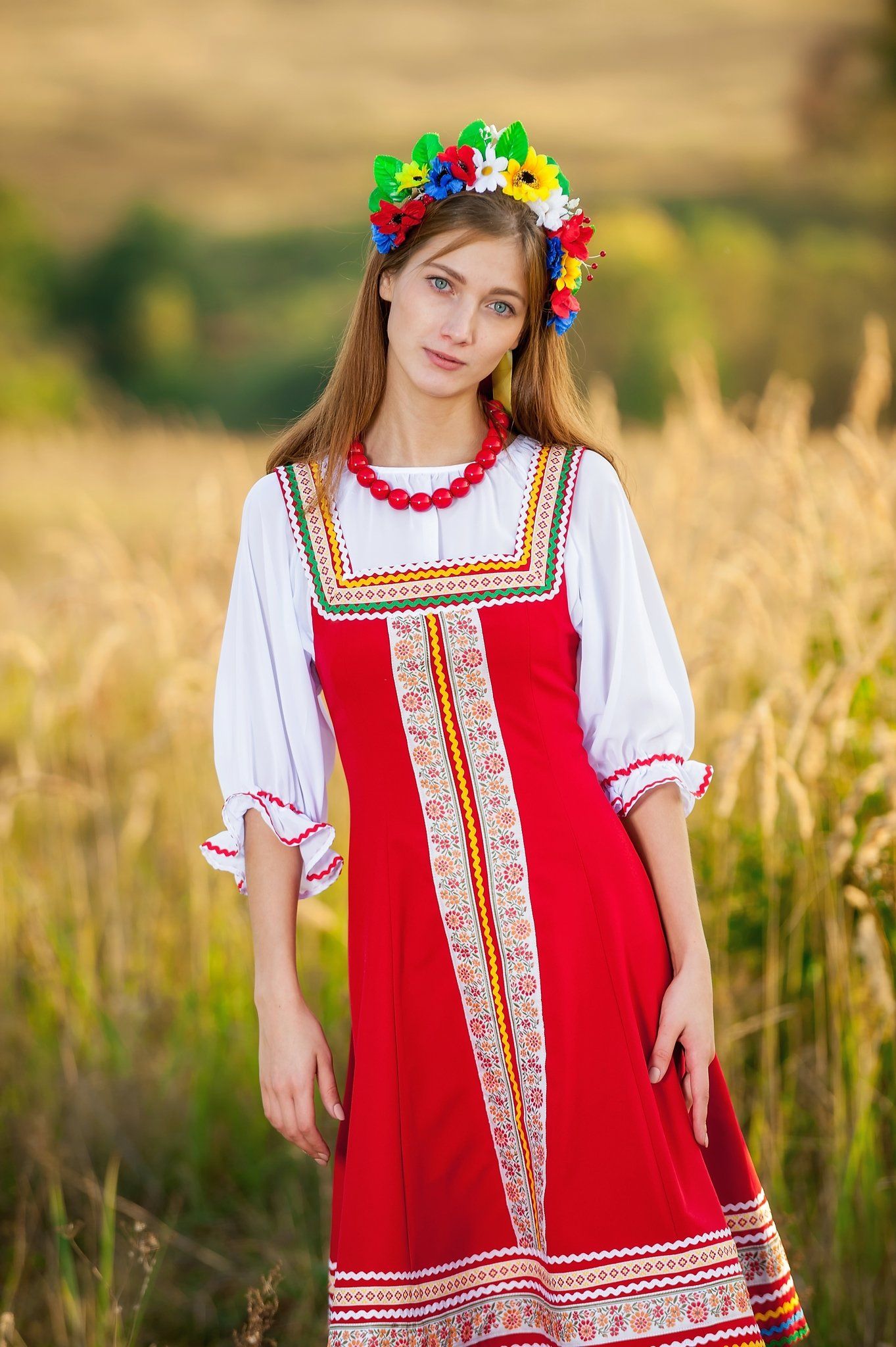 Women in Slavic costumes in San Francisco