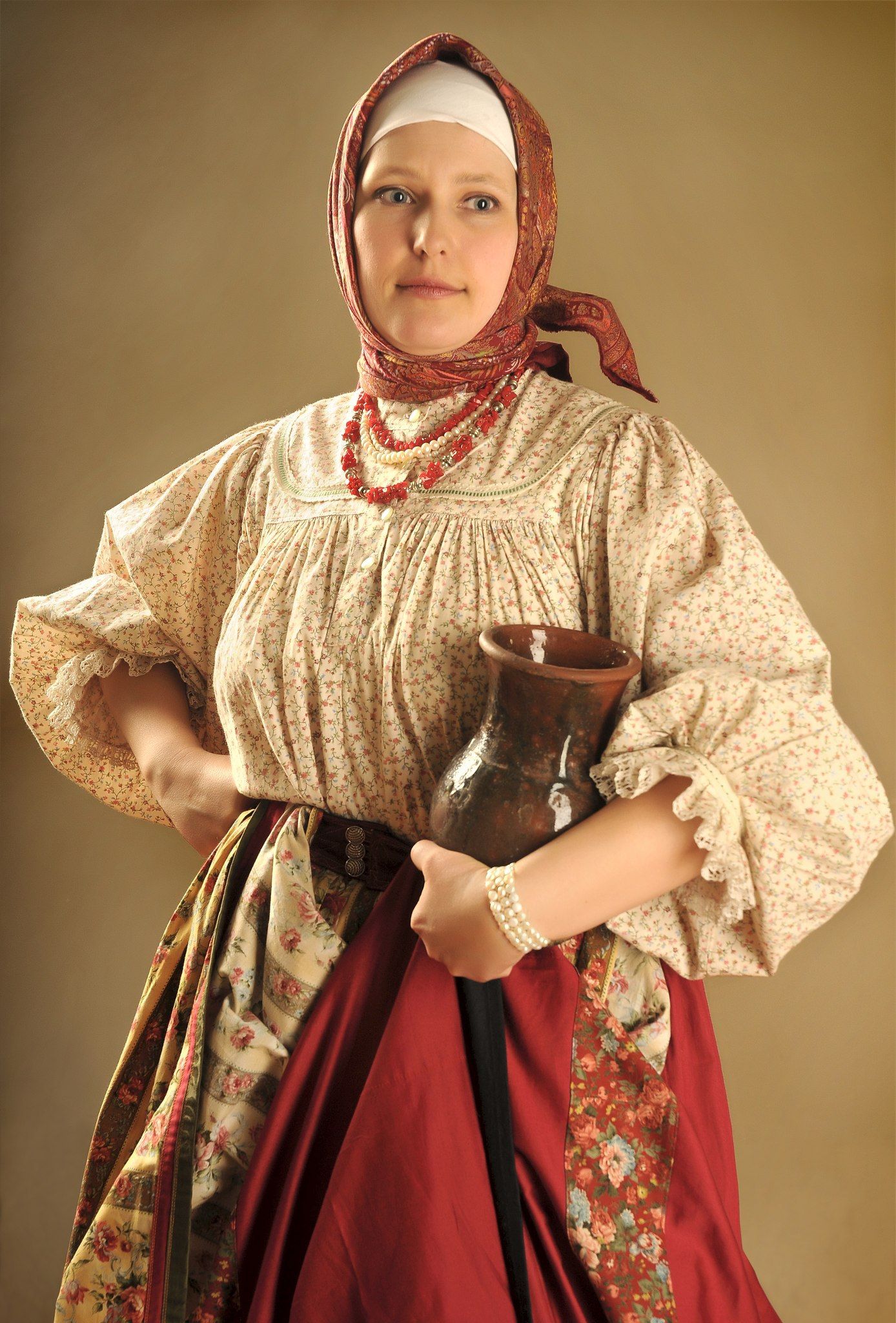 Girls in Slavic costumes in San Francisco